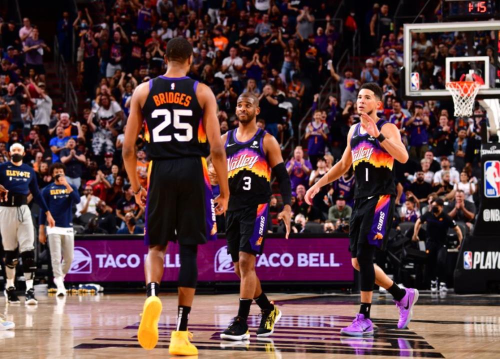 示出强大的 示出强大的