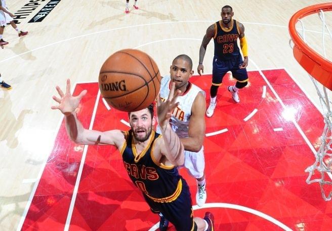 由中场核心 由中场核心