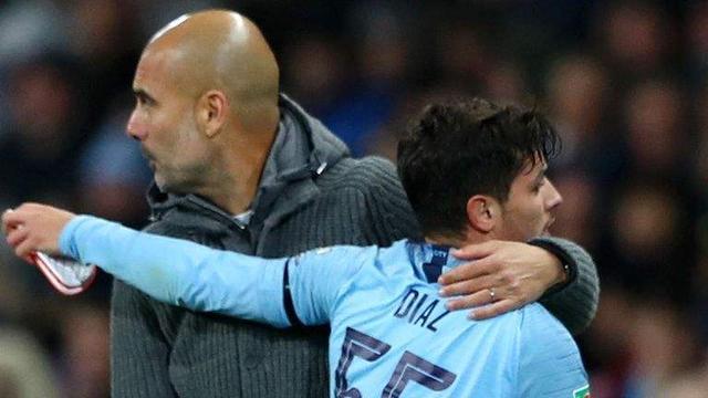 阵利物浦的 阵利物浦的