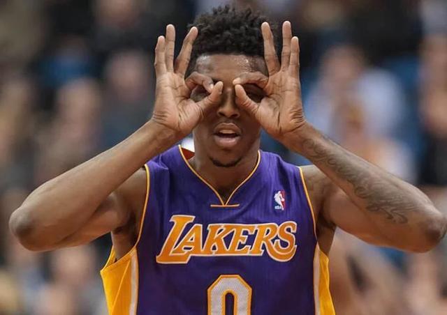 的单线营收 的单线营收